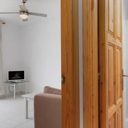 Apartment Aigua Dolca 1 *