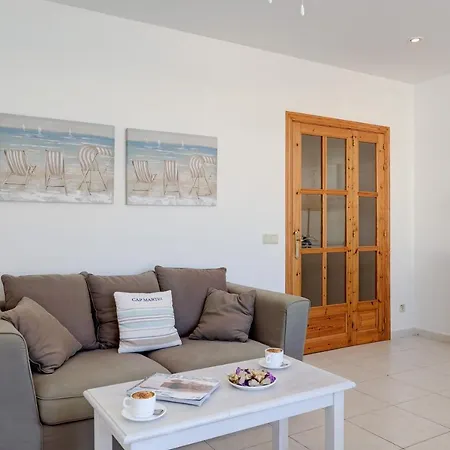 Aigua Dolca 1 Apartment *