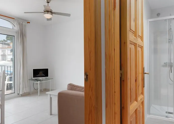 아파트 Aigua Dolca 1 *